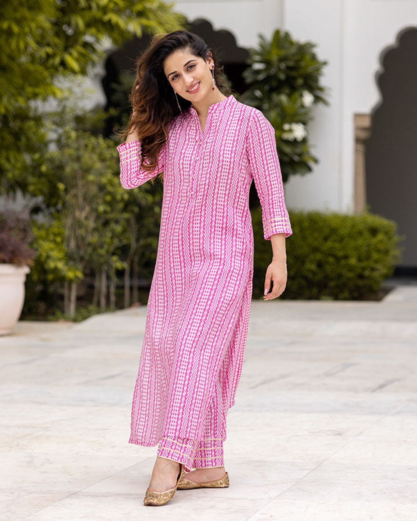 Readymade Kurti Set for Women in Pure Muslin with Pink Bottom