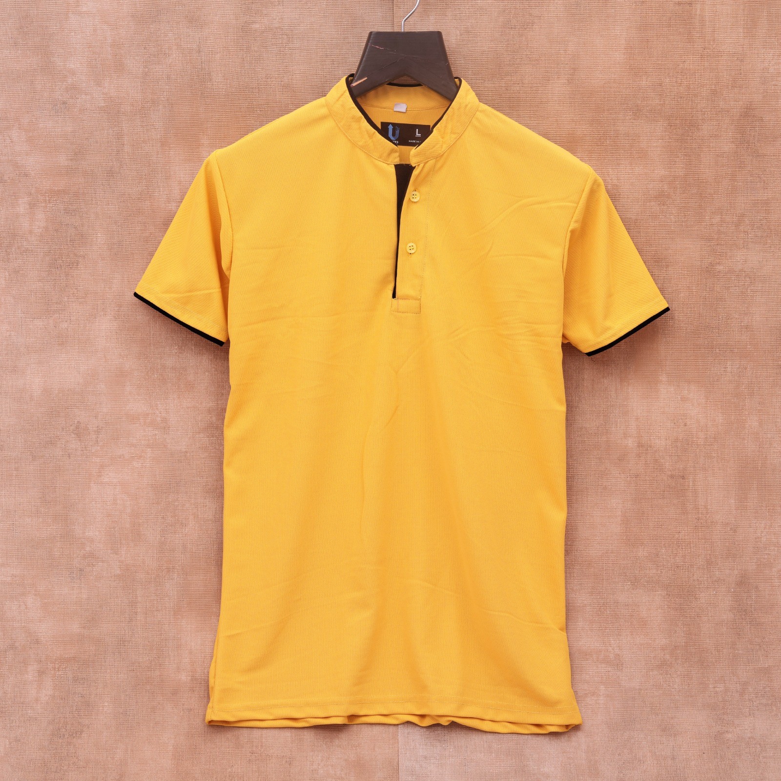 Half Sleeve T-Shirt Yellow Men's Solid Mandarin Collar Slim Fit